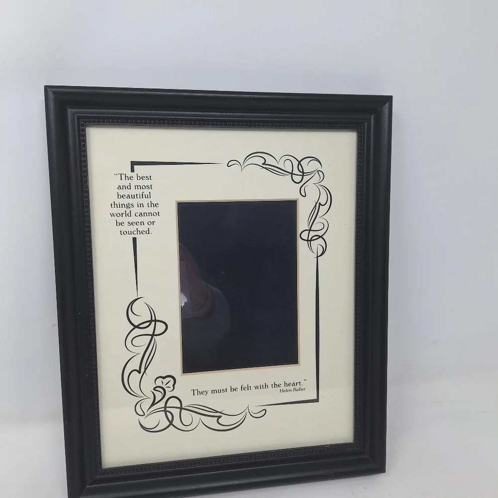 Helen Keller Inspirational Photo Quote Frame Love Heart Decorative Vertical Hang